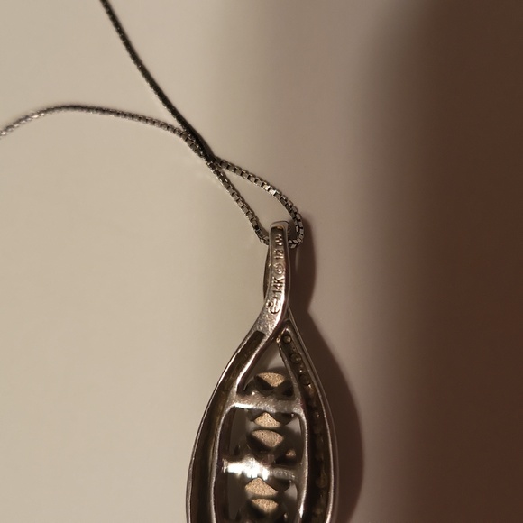 Brand New with tags Diamond Necklace - Picture 8 of 9